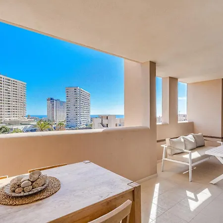 Horno 2a034 * Playa Paraiso (Tenerife)