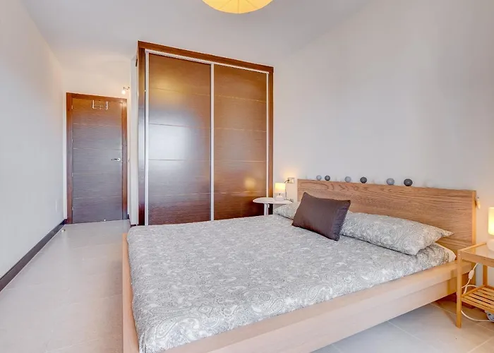 Horno 2a034 Playa Paraiso (Tenerife)